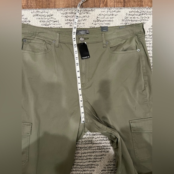 Torrid Straight Cargo High Rise Olive Pants Casual - Picture 6 of 9